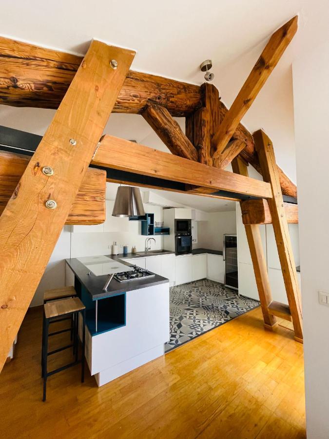 Апартаменты Le Confidentiel - Terrasse Et Garage Prive Ним Экстерьер фото